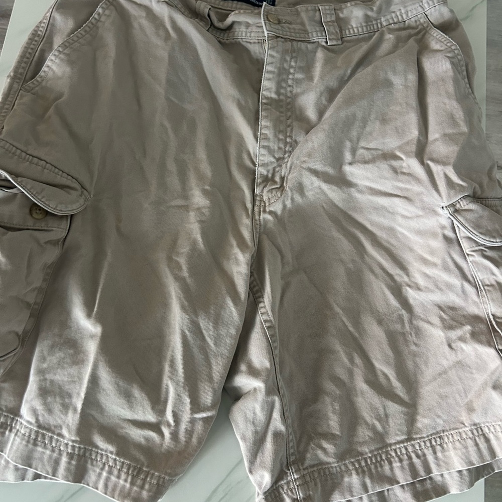 Ralph Lauren Men's Beige Cargo Shorts 36